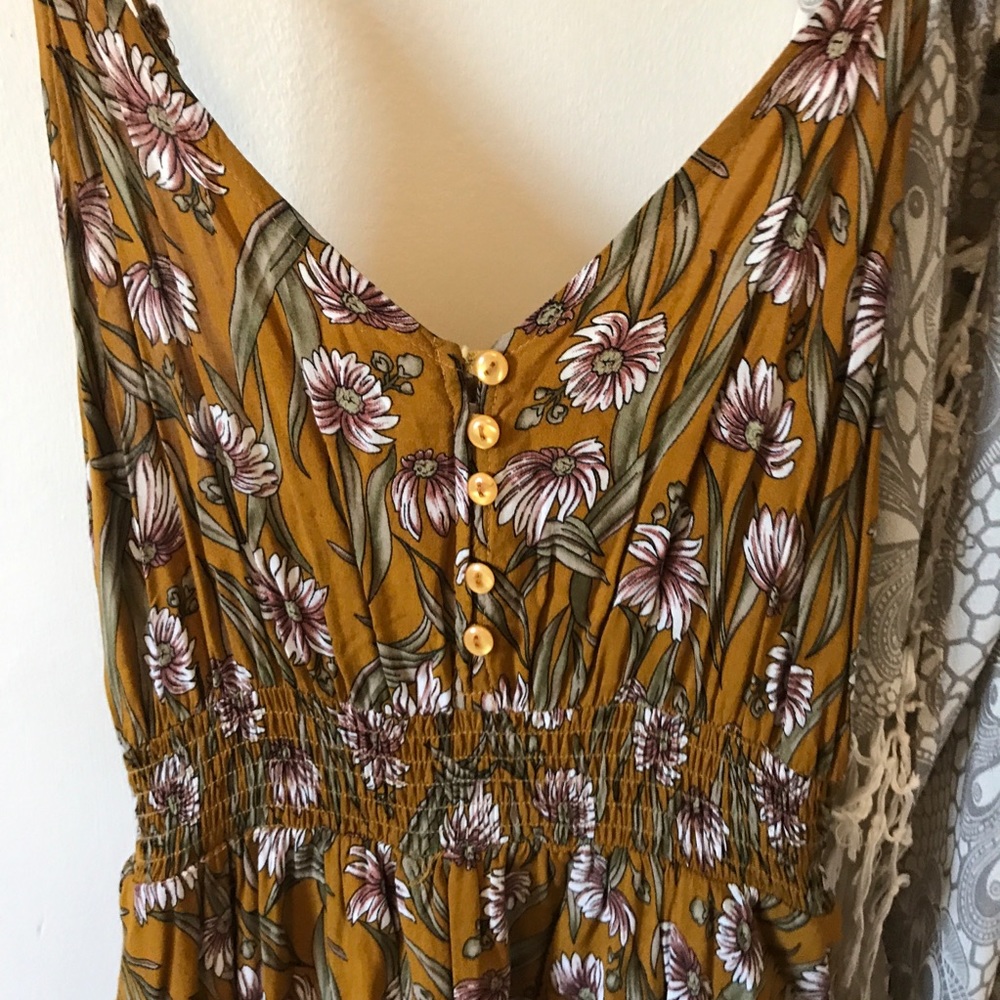 LF Seek the label floral print romper - Picture 2 of 5